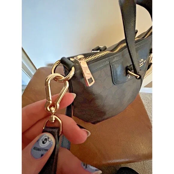 COACH SIGNATURE PLEATED TOTE BAG W/TAG Peyton